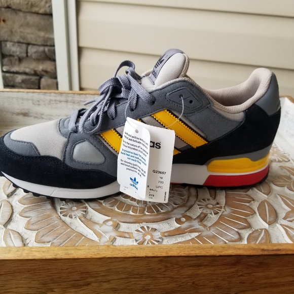 adidas Other - adidas Originals ZX 750